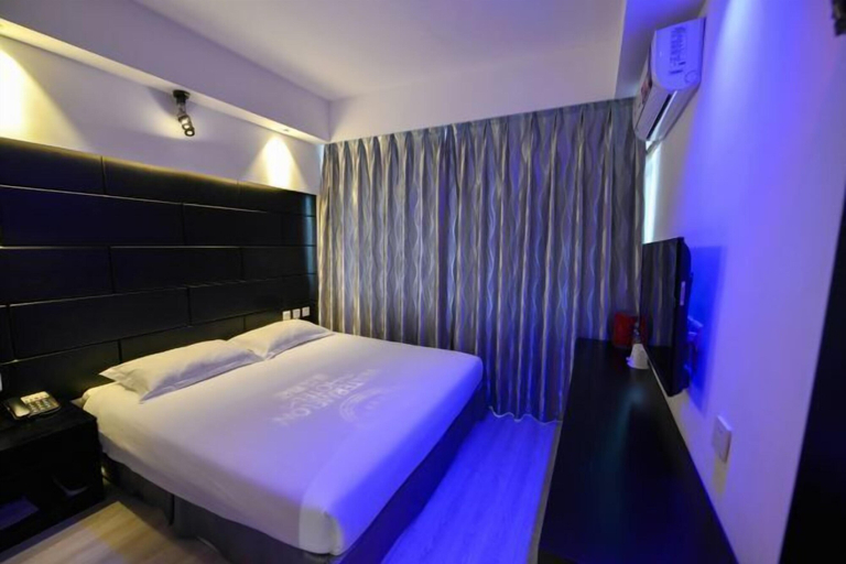 Bedroom 5, Watermelon Hotel (Dalian Zhongshan Square Railway Station Store), Dalian