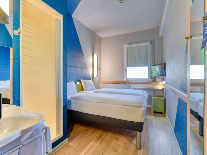 Bedroom 6