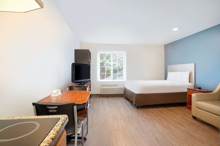 Bedroom 2, Woodspring Suites Orlando South, Orange
