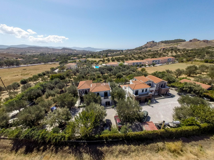 Others 4, Elea Houses, North Aegean