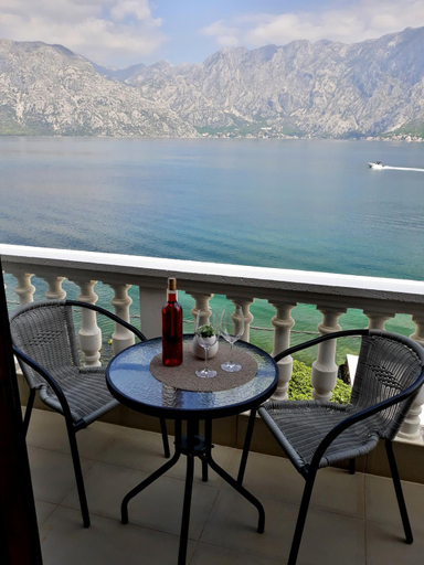 Others 4, Apartments Popovic