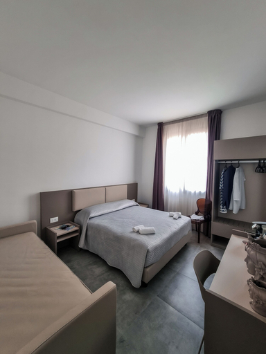 Bedroom 4, La Regina d'Alabastro, Agrigento