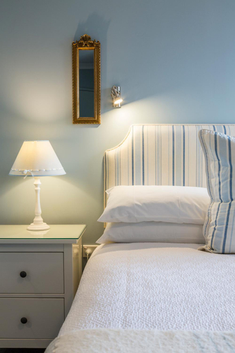 Bedroom 12