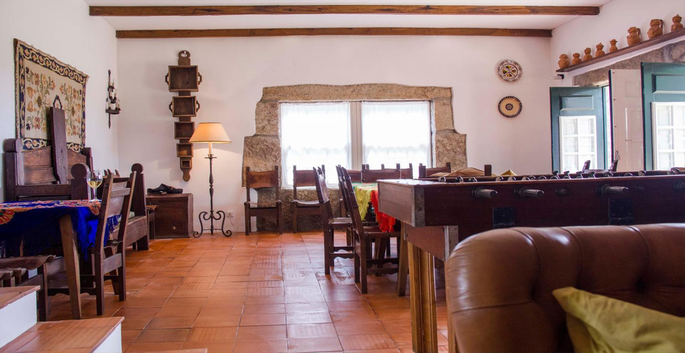 Food & Drinks, Casa de Assade, Barcelos
