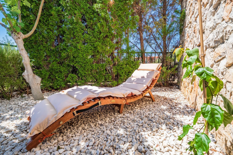 Others 3, Villa Mirjana, Trogir