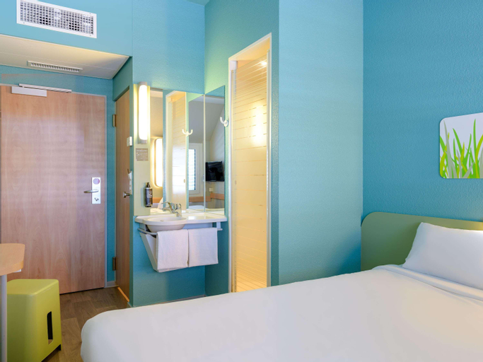 Bedroom 10