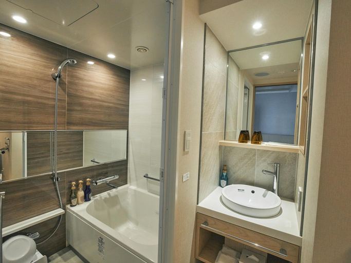 Bathroom 4, Hotel Traveltine Kyoto Kiyamachi, Kyoto