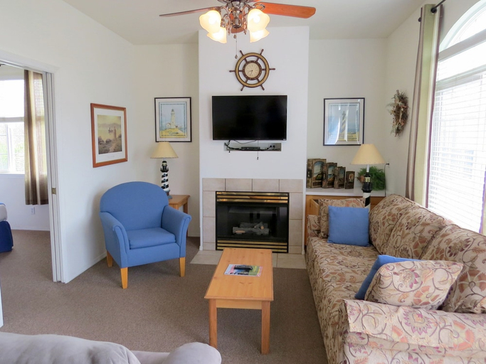 Others 5, Pacific Plaza Resort, San Luis Obispo