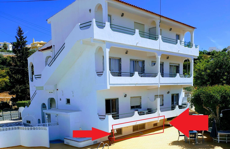 Others 3, AAA APARTAMENTS T0 Piscina Marina, Albufeira