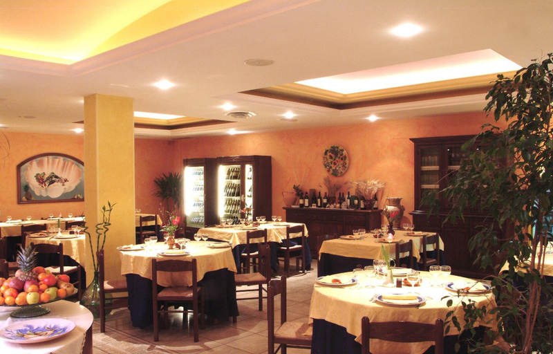 Food & Drinks 5, Hotel Torresi, Macerata
