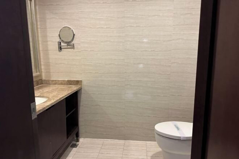Bathroom 4, Azalea Garden Hotel, Bijie