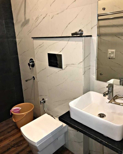 Others 2, Hotel Glass Inn, Sahibzada Ajit Singh Nagar