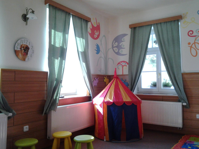 Bedroom 2, Hotel Devin, Trutnov
