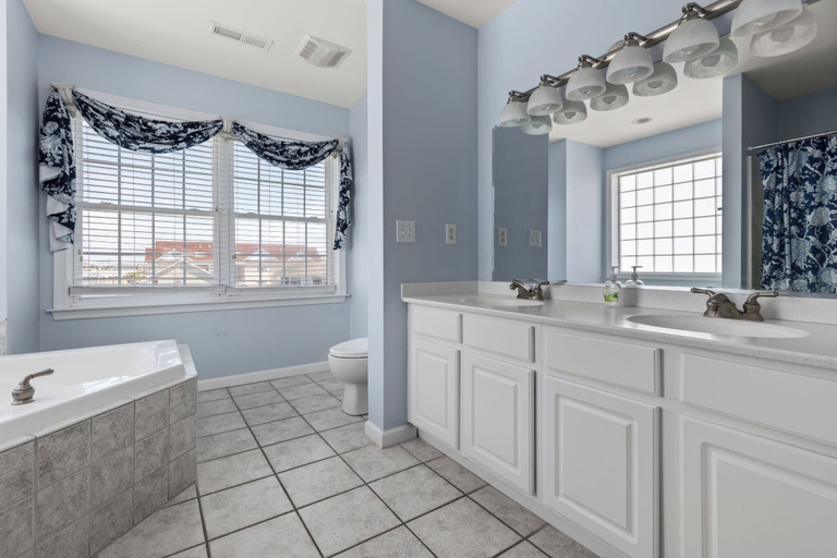 Bathroom 4, OCHG Townhouse 102 10, Worcester