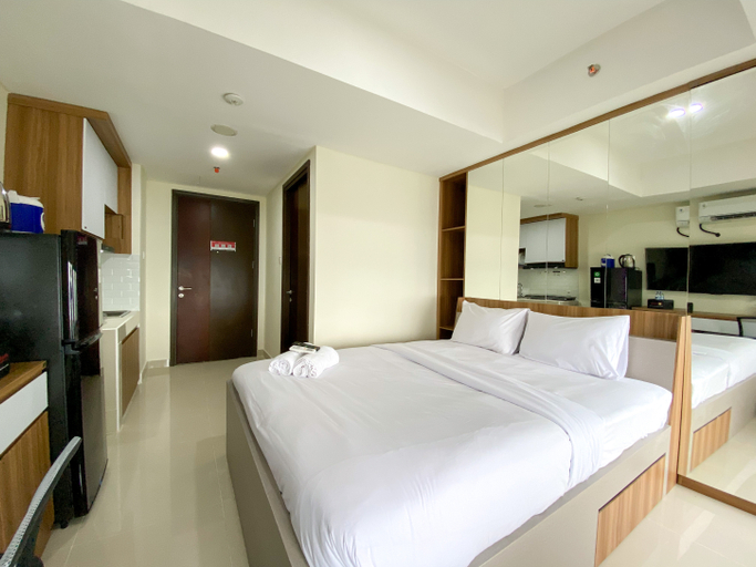 Bedroom 3, Cozy Living Studio Pollux Chadstone Apartment By Travelio, Cikarang