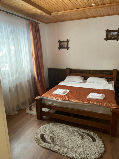 Bedroom 4, Shulc, Nadvirnians'kyi
