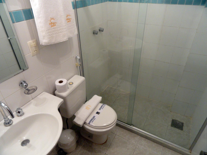 Bathroom, Village du Soleil, Cabo Frio