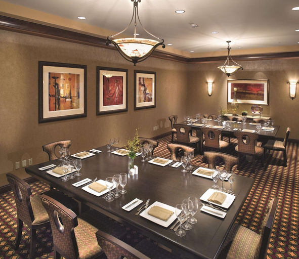Food & Drinks 5, Embassy Suites by Hilton Norman Hotel and Conference Center, Cleveland
