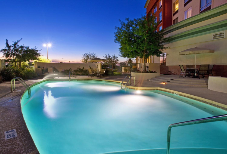 Sport & Beauty 4, Holiday Inn Phoenix Airport By IHG, Maricopa