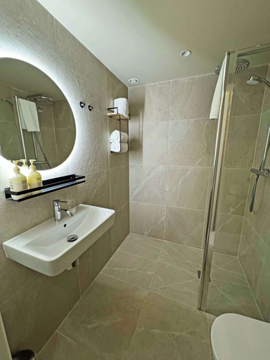 Bathroom 5, Hotel Spaander, BW Signature Collection, Edam-Volendam