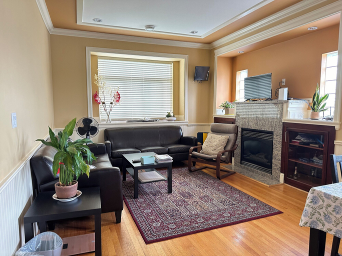 Others 3, Victory House, Greater Vancouver