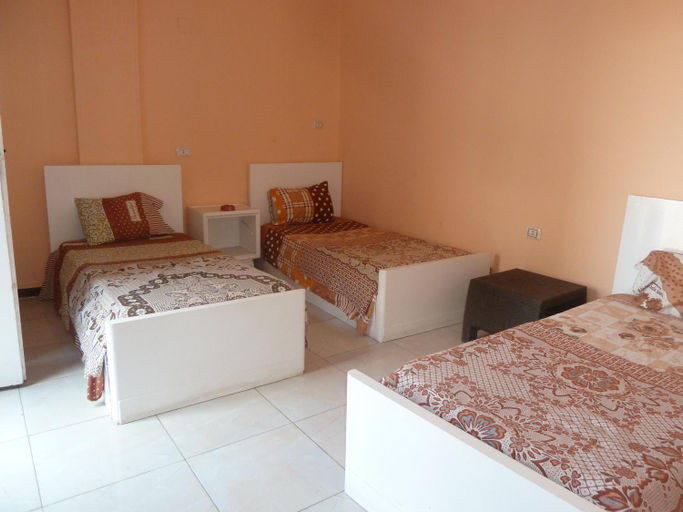 Others 3, Venus Hostel, Al-Azbakiyah
