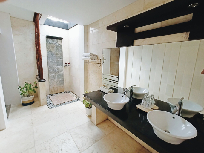 Bedroom 24