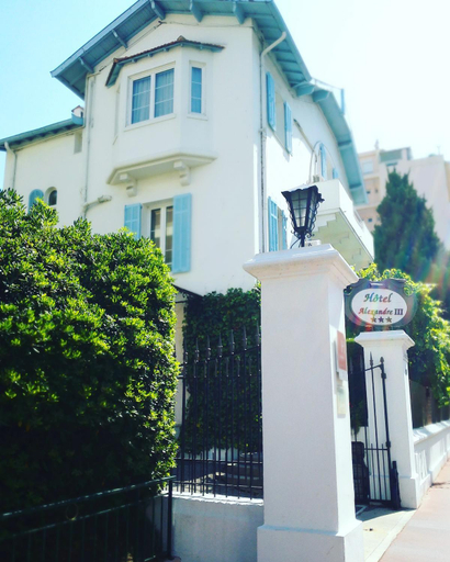 Exterior & Views 2, Hotel Alexandre III, Alpes-Maritimes