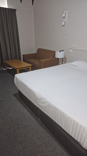 Bedroom 12