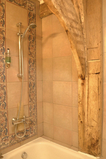 Bathroom, The Ram at Tivetshall, Norfolk