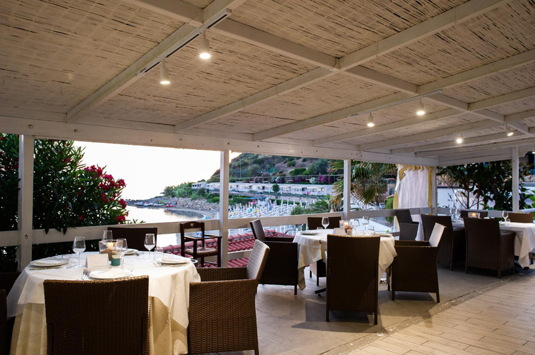Food & Drinks 5, Resort Baia del Silenzio, Salerno