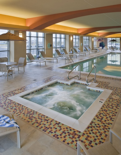 Sport & Beauty 2, Embassy Suites by Hilton Norman Hotel and Conference Center, Cleveland