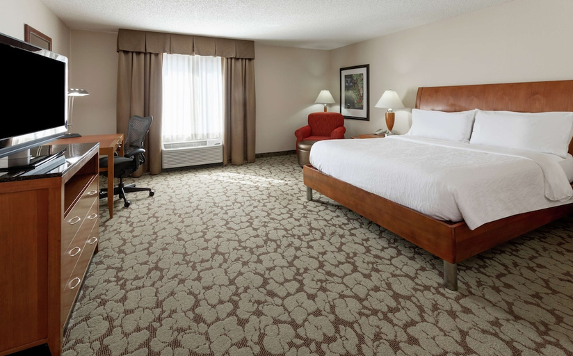 Bedroom 3, Wingate by Wyndham St. Paul/Oakdale/Woodbury, Washington