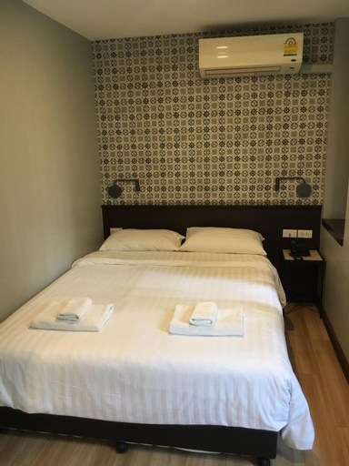 Bedroom 24