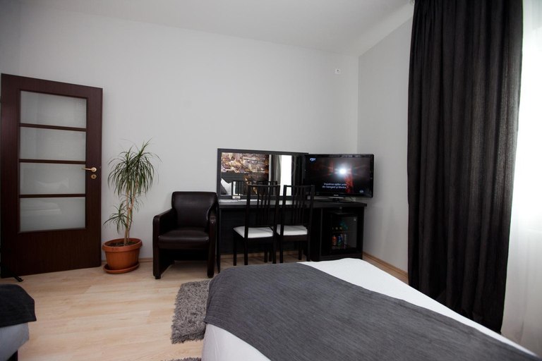 Others 4, Hotel Poarta Transilvaniei, Bistrita
