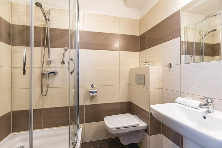 Bathroom 4, Hotel Gromada Arka Lux, Koszalin City