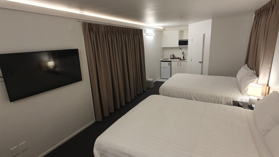 Bedroom 2, The Haven Newmarket Suites, Waitakere