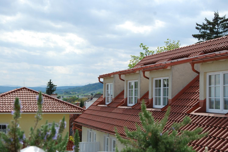 Exterior & Views 2, Winzerhotel Gumpoldskirchen, Mödling