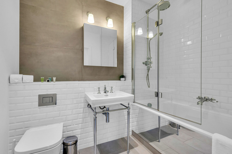 Bathroom 5, Regent's Park Serviced Apartments, London