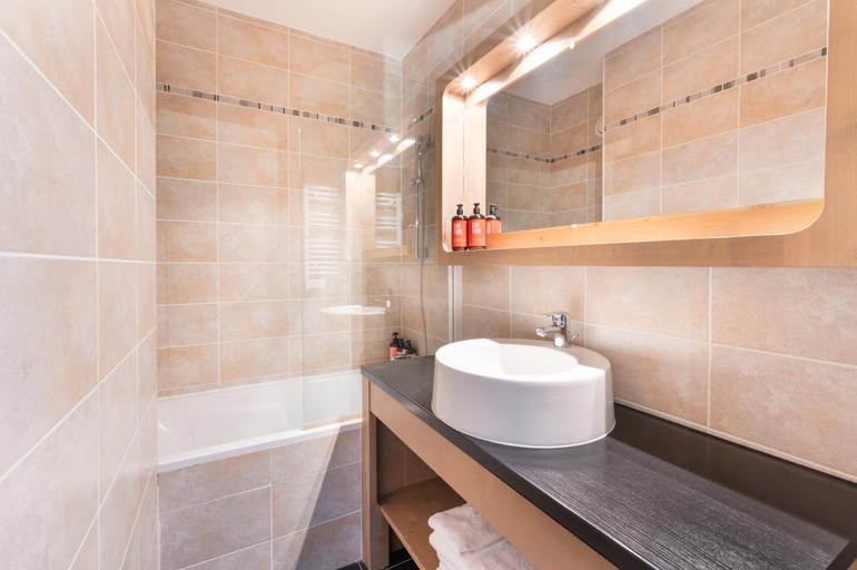 Bathroom 3, Mamie Megeve Hotel, Haute-Savoie