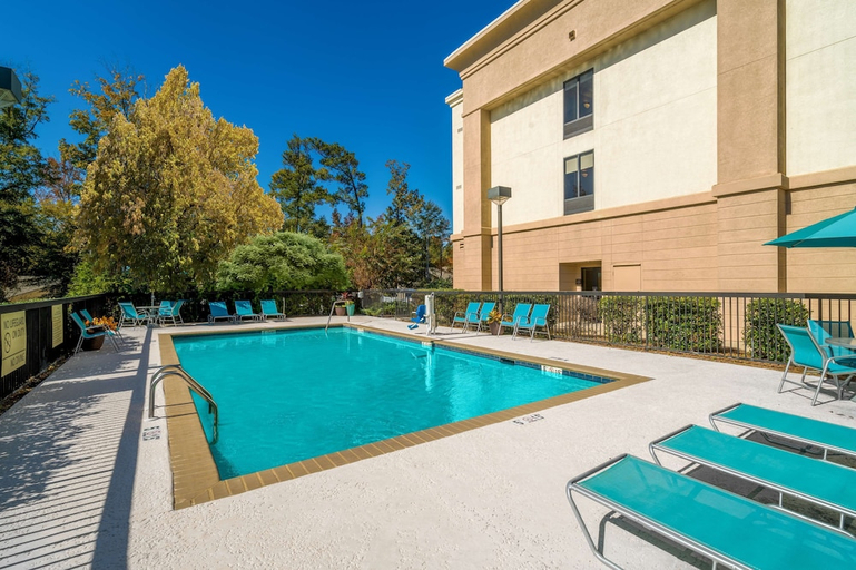 Sport & Beauty 4, Hampton Inn And Suites Opelika I 85 Auburn Area, Lee
