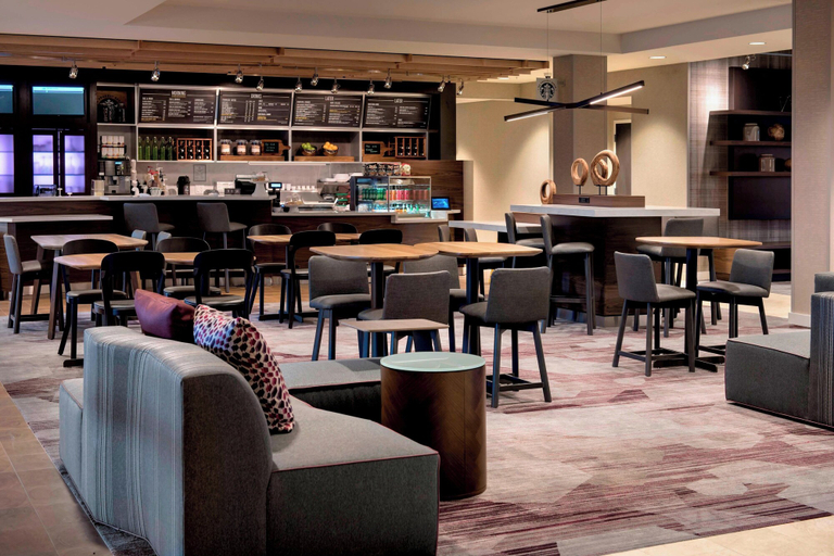 Food & Drinks 5, Courtyard by Marriott Schenectady at Mohawk Harbor, Schenectady