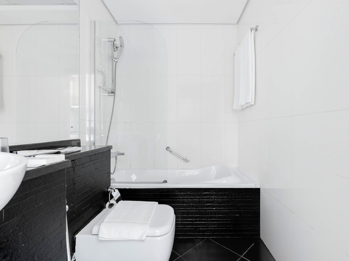 Bathroom 5, Grand Heights Dubai Hotel Apartments, Dubai