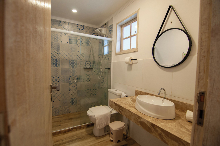 Bathroom 5, Pousada Mar de Geribá, Armação dos Búzios