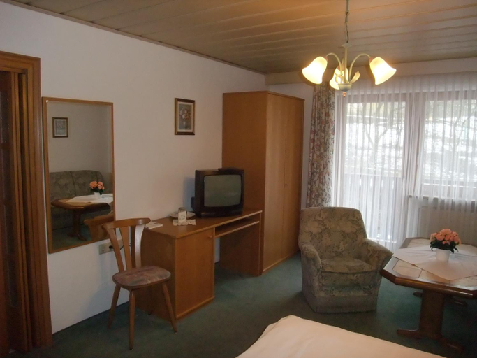 Bedroom 3, Gasthof Alte Post, Forchheim