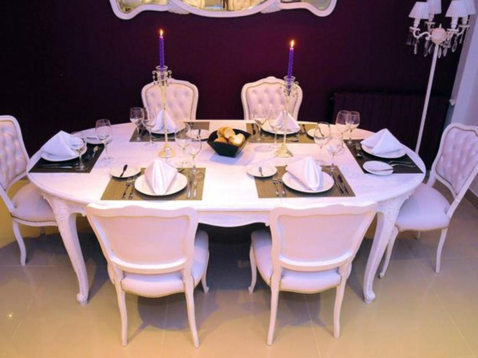 Food & Drinks 5, Hotel Comercio, Güer Aike