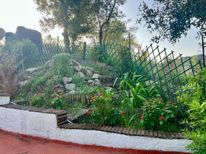 Garden 4, Villa Platanias, Thessaly