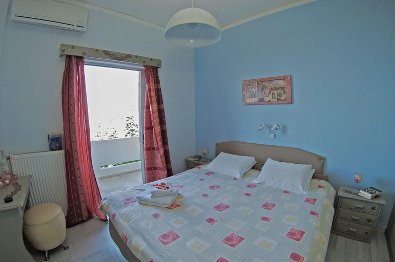 Others 5, Dimitropoulos Seafront Apartments-Elaionas Beach near Diakopto, West Greece