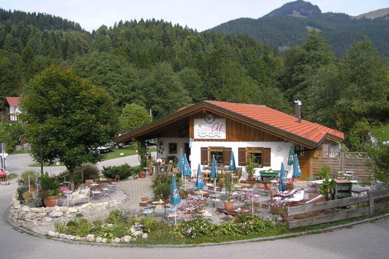 Dining 5, Cosy Apartment Near Ski-lift, Rosenheim