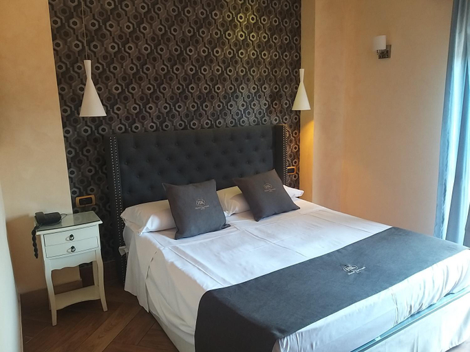 Bedroom 2, Hotel Kursaal, Napoli